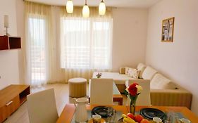 Apartment Marina Residence - Апартамент Марина Резидънс